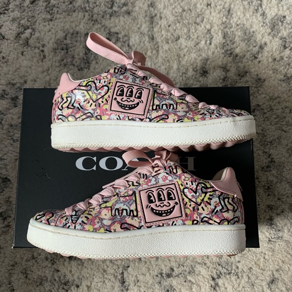 Coach x Keith Haring Limited Edition C101 Sneakers - Picture 3 of 11